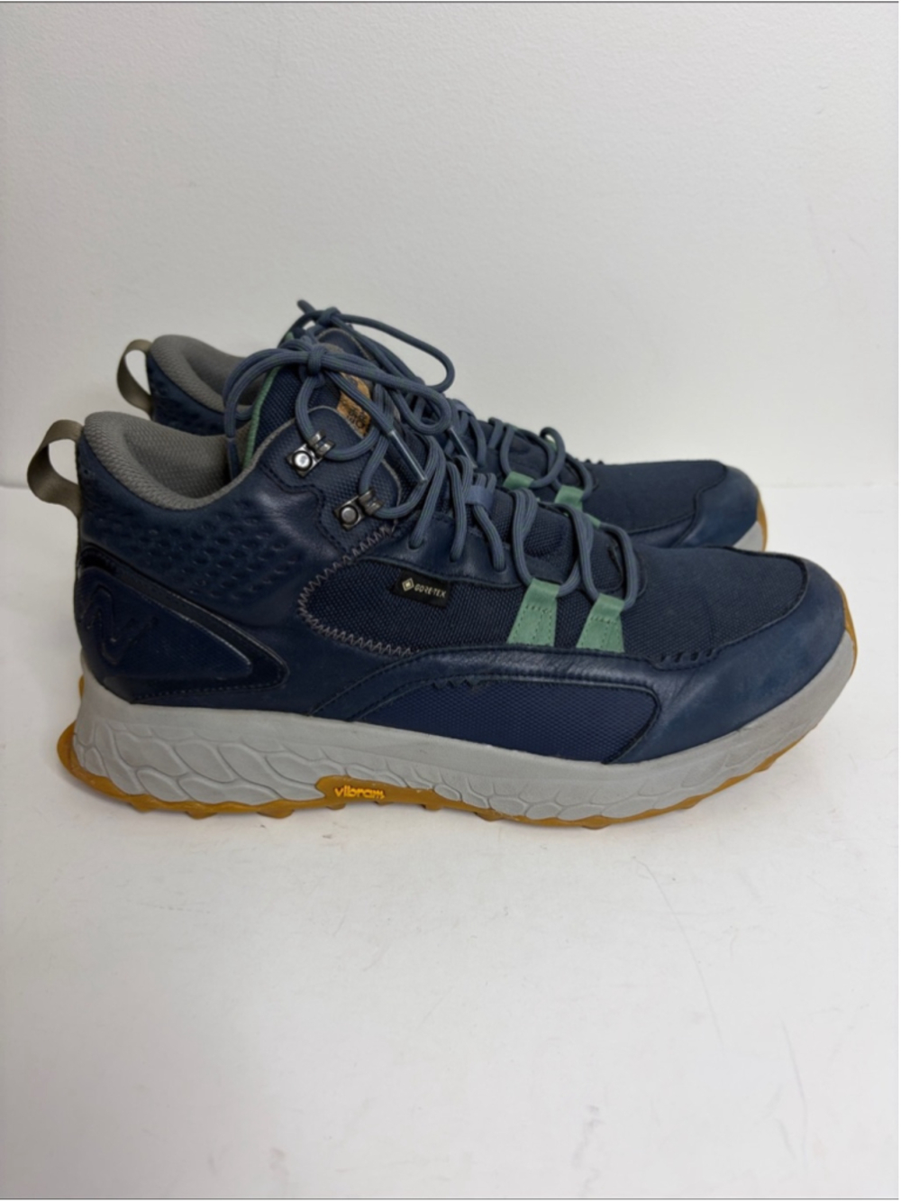 New Balance Fresh Foam X Hierro Mid GTX Hiking Shoes Men's 10 Blue MTHIMCTE
